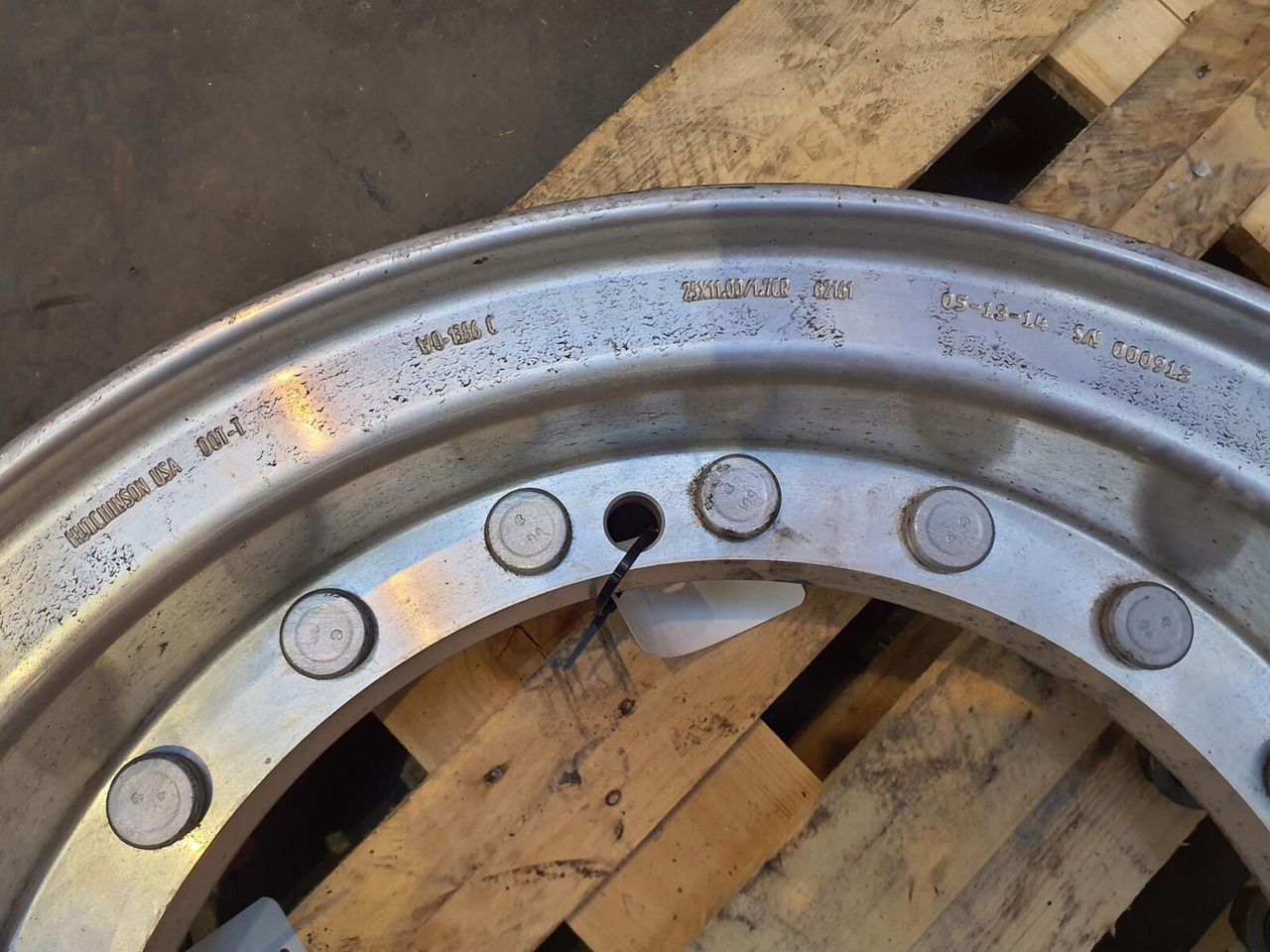 Bandazh për Vinç Grove Front ring rim 445/95R25 12 13.2 2p Alu: foto 8