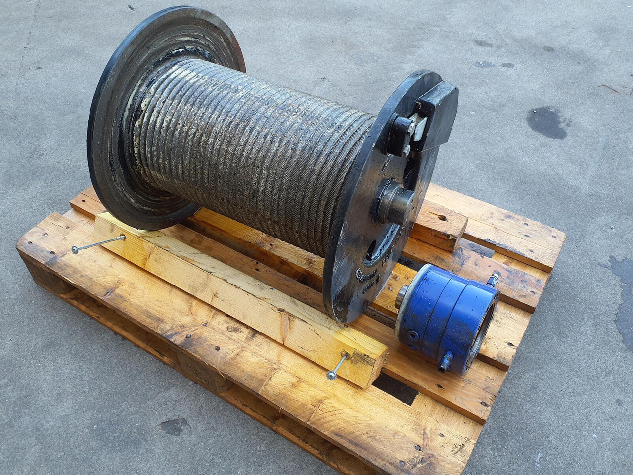 Grove GMK 4090 Main hoist - Çikrik për Vinç: foto 3 Grove GMK 4090 Main hoist - Çikrik për Vinç: foto 3