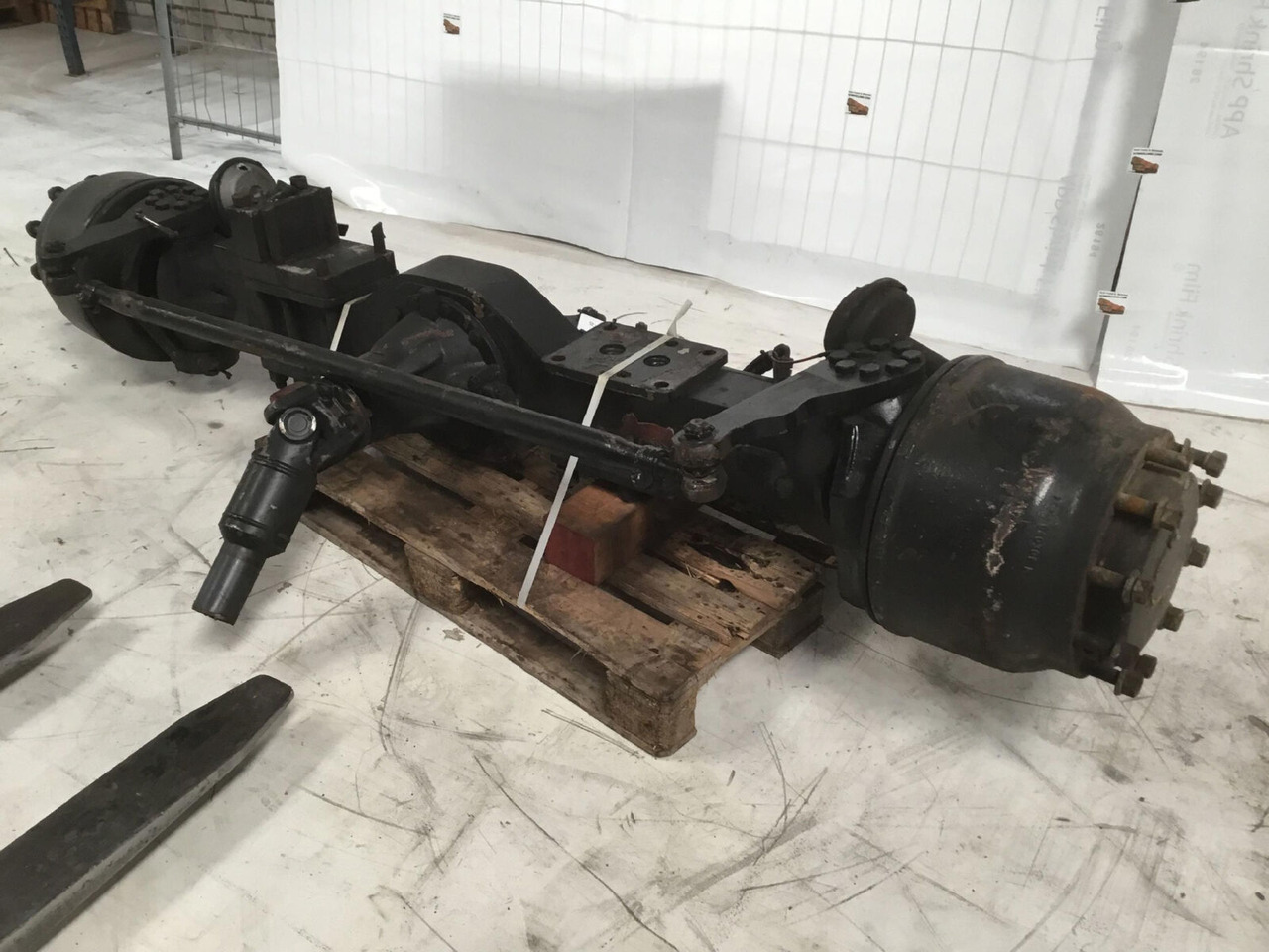 Bosht dhe pjesë këmbimi për Autovinç Kessler axle: foto 8