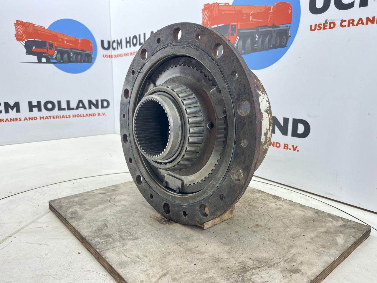 Krupp 70 GMT planetary gear 21-21-63-40-3pl-H135-46 - Transmisioni përfundimtar për Autovinç: foto 3 Krupp 70 GMT planetary gear 21-21-63-40-3pl-H135-46 - Transmisioni përfundimtar për Autovinç: foto 3