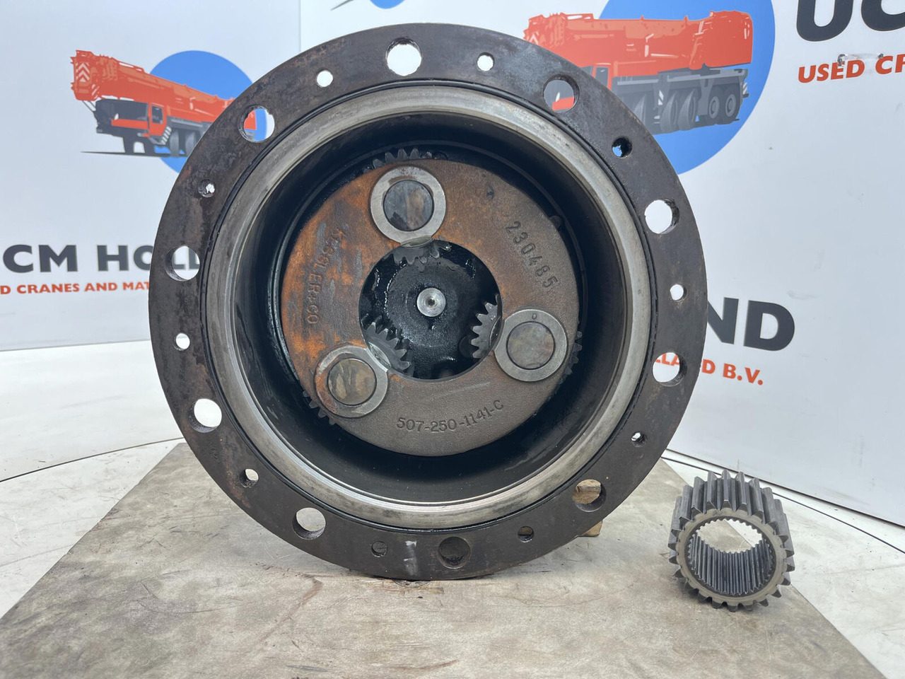 Krupp 70 GMT planetary gear 22-25-74-38-3pl-H135-46 - Transmisioni përfundimtar për Autovinç: foto 4 Krupp 70 GMT planetary gear 22-25-74-38-3pl-H135-46 - Transmisioni përfundimtar për Autovinç: foto 4