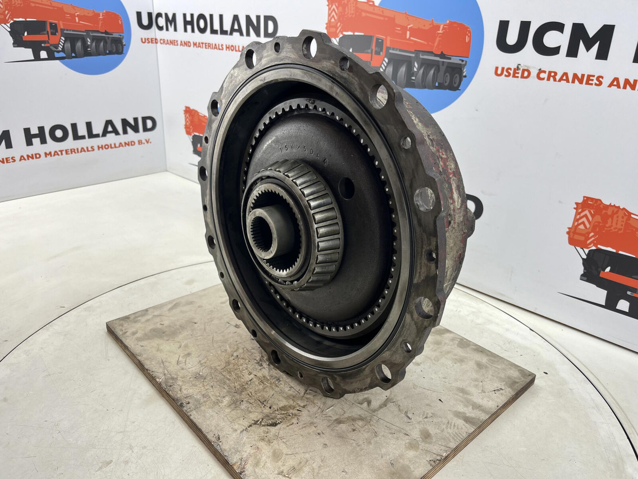 Krupp KMK 3050 planetary gear 12-23-60-34-3pl-H135-46 - Transmisioni përfundimtar për Autovinç: foto 3 Krupp KMK 3050 planetary gear 12-23-60-34-3pl-H135-46 - Transmisioni përfundimtar për Autovinç: foto 3
