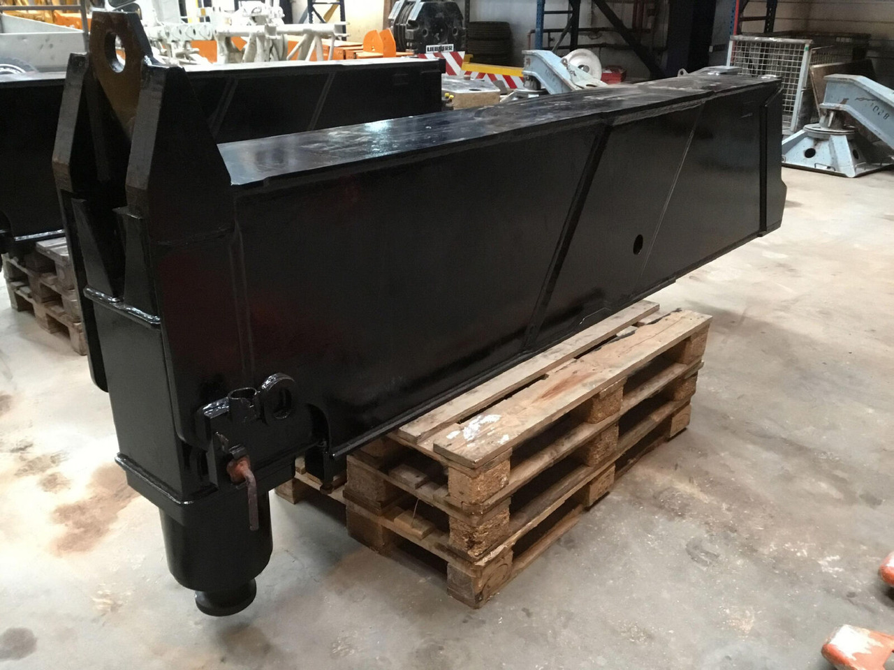 Krupp KMK 6200 sliding beam complete rear - Pezullimi për Autovinç: foto 5 Krupp KMK 6200 sliding beam complete rear - Pezullimi për Autovinç: foto 5