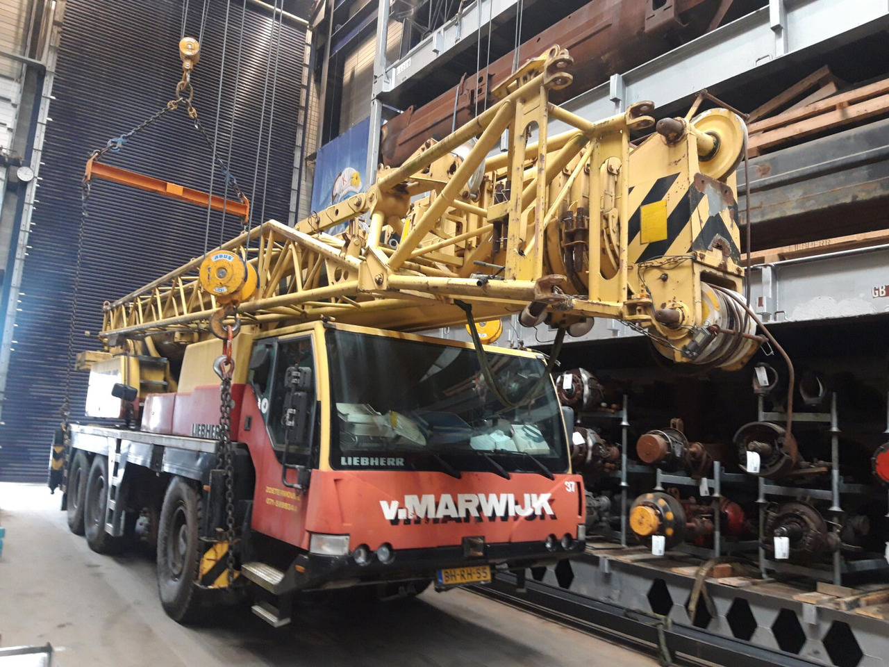 Liebherr LTM 1060-2 - Autovinç: foto 1 Liebherr LTM 1060-2 - Autovinç: foto 1