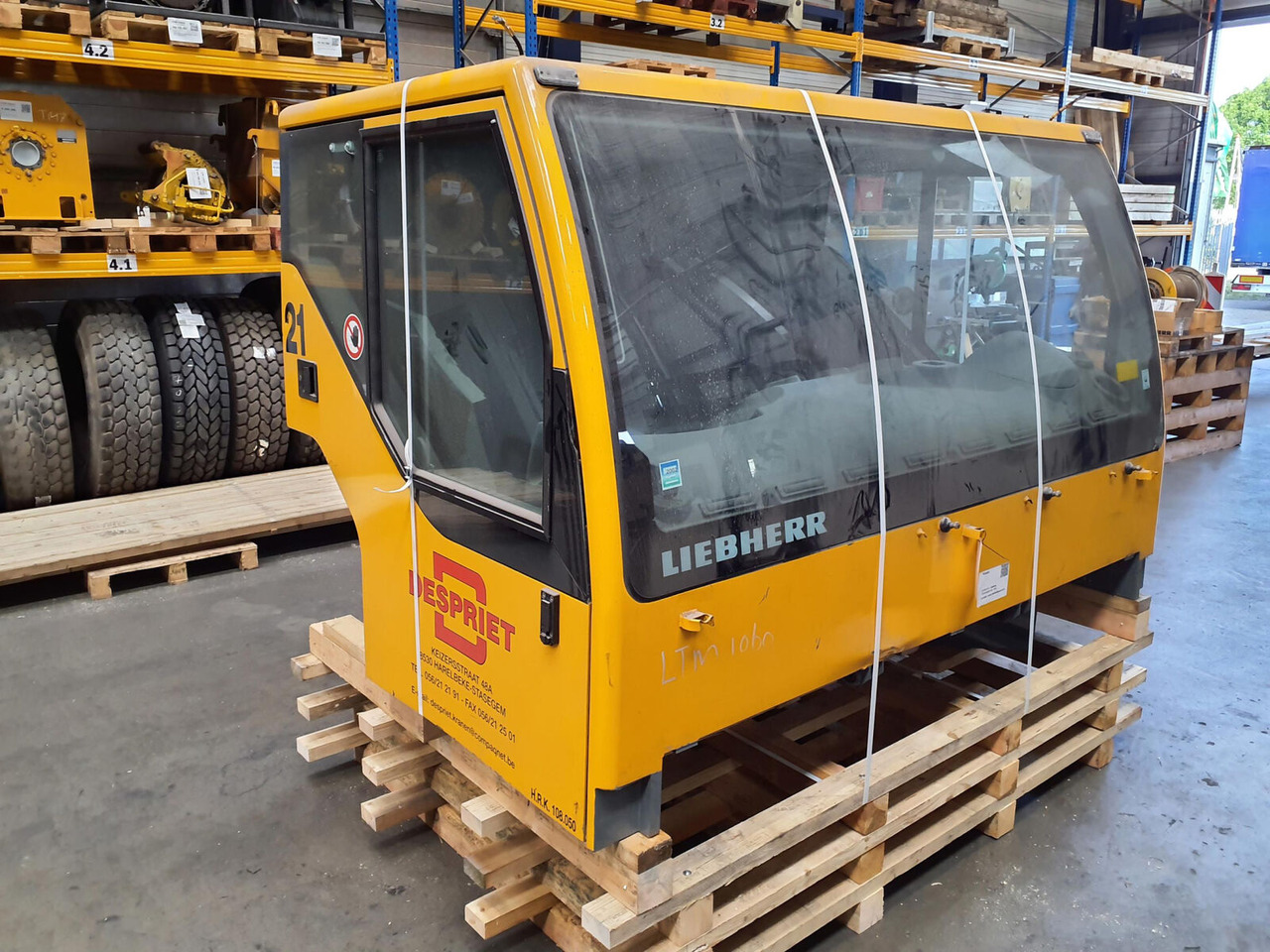 Liebherr LTM 1060-2 lower cabin - Kabinë për Autovinç: foto 3 Liebherr LTM 1060-2 lower cabin - Kabinë për Autovinç: foto 3