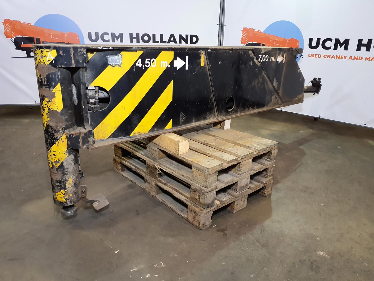 Terex AC 100 outrigger beam complete rear - Pezullimi për Autovinç: foto 2 Terex AC 100 outrigger beam complete rear - Pezullimi për Autovinç: foto 2