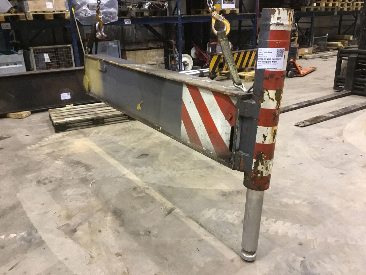 Terex AC 265 outrigger beam complete front - Pezullimi për Autovinç: foto 1 Terex AC 265 outrigger beam complete front - Pezullimi për Autovinç: foto 1