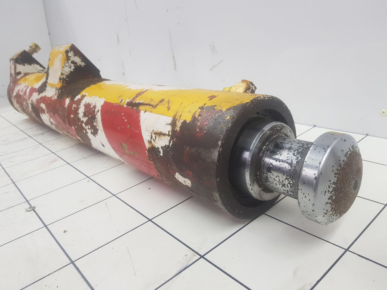 Terex AC50 / AC155 support cylinder - Cilindri hidraulik për Autovinç: foto 5 Terex AC50 / AC155 support cylinder - Cilindri hidraulik për Autovinç: foto 5