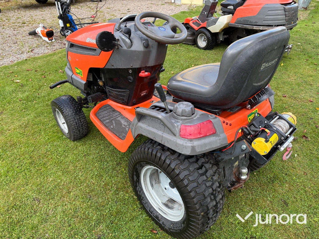 Åkgräsklippare Husqvarna GTH 260 XPT - Korrëse bari i kopshtit: foto 3 Åkgräsklippare Husqvarna GTH 260 XPT - Korrëse bari i kopshtit: foto 3