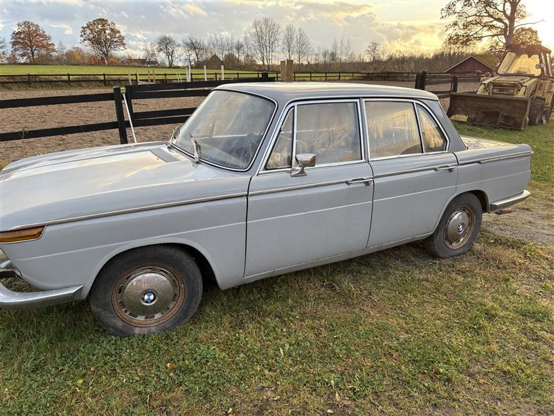 BMW - 1800 1966 - Veturë: foto 2 BMW - 1800 1966 - Veturë: foto 2