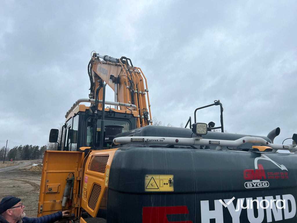 Ekskavator me zinxhirë Bandgrävare Hyundai HX220 L: foto 7