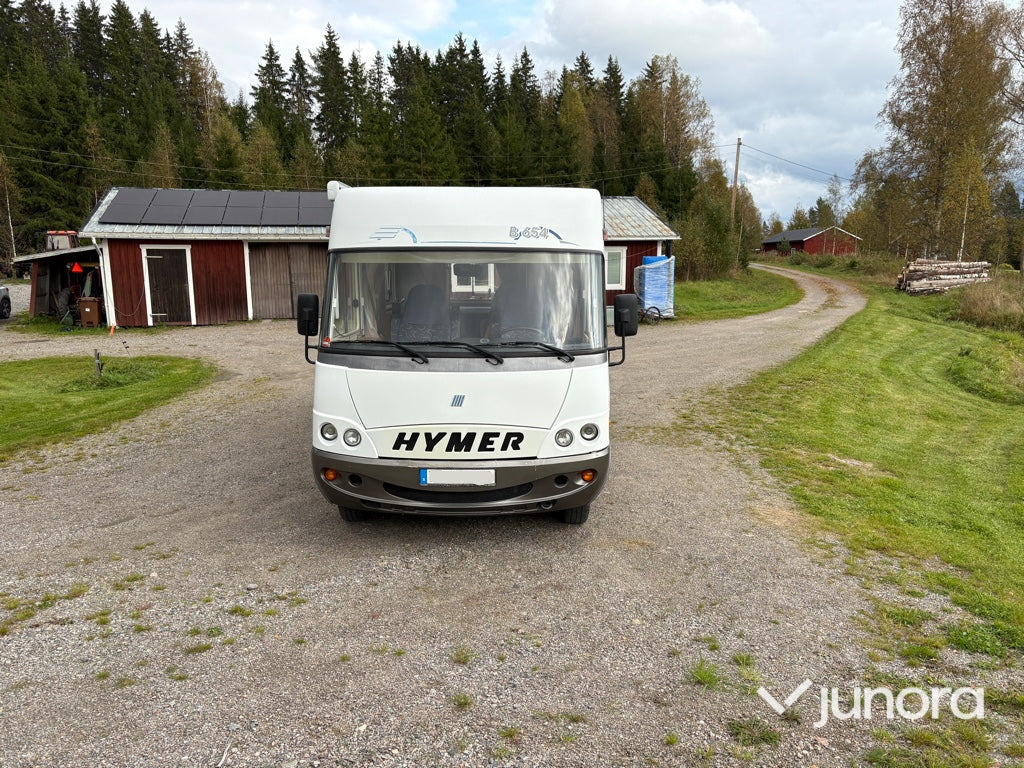 Husbil Hymer B654 - Kamper i integruar: foto 2 Husbil Hymer B654 - Kamper i integruar: foto 2