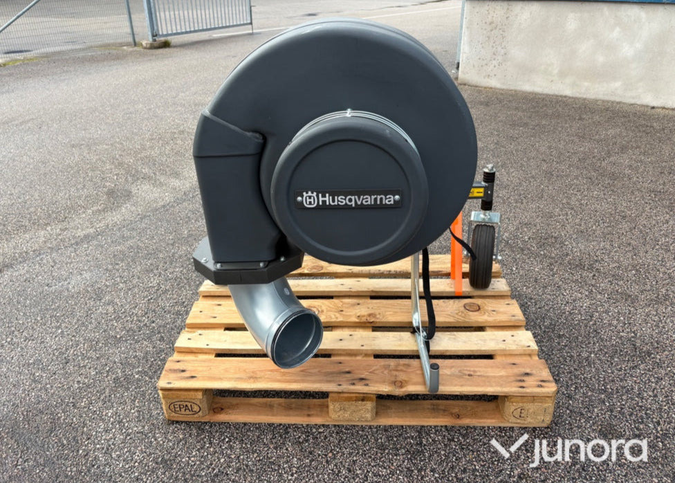 Husqvarna Blåsare - Pajisje kopshti: foto 2 Husqvarna Blåsare - Pajisje kopshti: foto 2