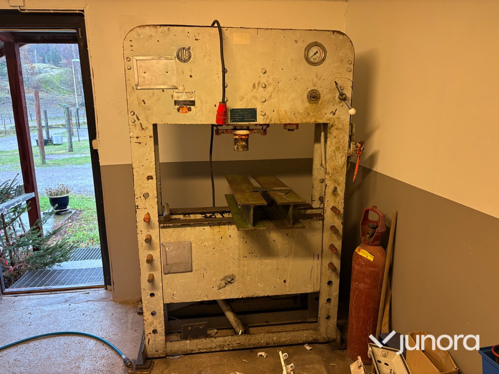 Hydraulpress - Hiab H100E, 100 ton - Abkant: foto 3 Hydraulpress - Hiab H100E, 100 ton - Abkant: foto 3