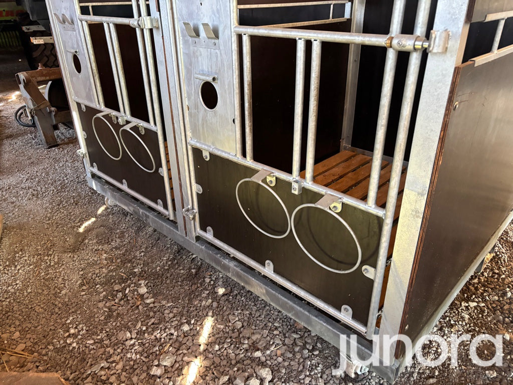 Ydre-Grinden kalvboxar 4st - Makineritë e tjera: foto 4 Ydre-Grinden kalvboxar 4st - Makineritë e tjera: foto 4