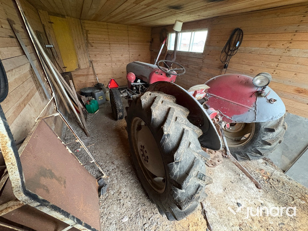 Massey Ferguson FE-35 - Traktor: foto 4 Massey Ferguson FE-35 - Traktor: foto 4