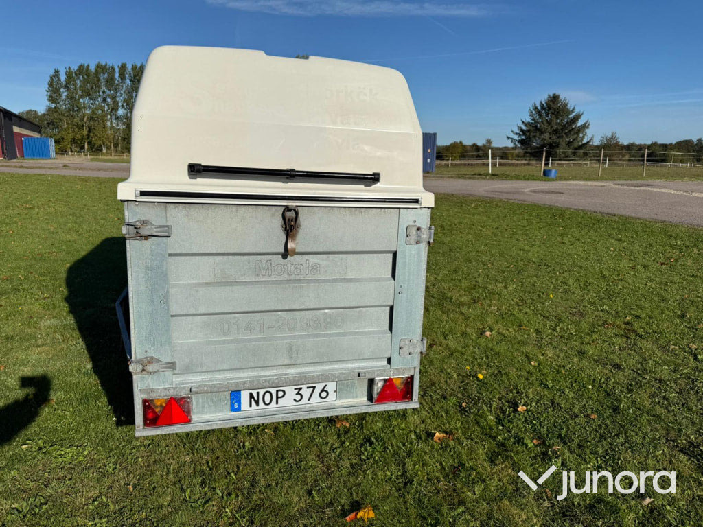 Släp - Thule LV1000 - Rimorkio makine: foto 5 Släp - Thule LV1000 - Rimorkio makine: foto 5