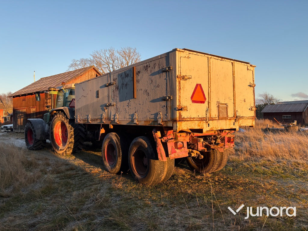 Spannmålskärra - 16 ton - Rimorkio bujqësore vetëshkarkuese/ Shkarkues: foto 3 Spannmålskärra - 16 ton - Rimorkio bujqësore vetëshkarkuese/ Shkarkues: foto 3