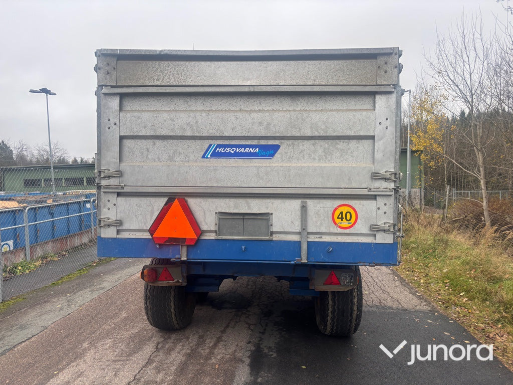 Spannmålsvagn - Husqvarna Vagn - Rimorkio bujqësore vetëshkarkuese/ Shkarkues: foto 5 Spannmålsvagn - Husqvarna Vagn - Rimorkio bujqësore vetëshkarkuese/ Shkarkues: foto 5