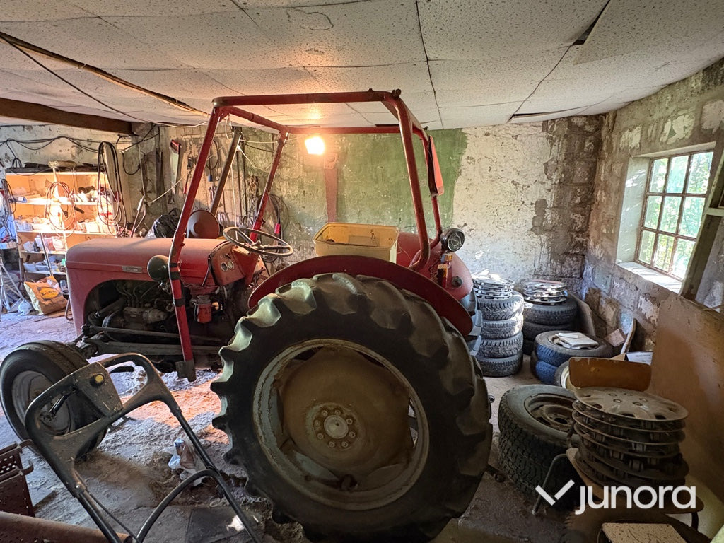 Traktor - Ferguson, Grålle - Traktor: foto 5 Traktor - Ferguson, Grålle - Traktor: foto 5