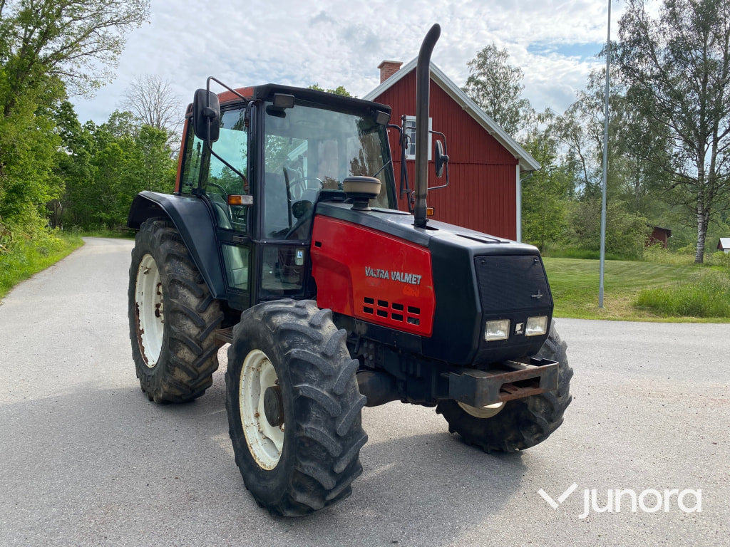 Valtra valmet 6400 - Traktor: foto 2 Valtra valmet 6400 - Traktor: foto 2