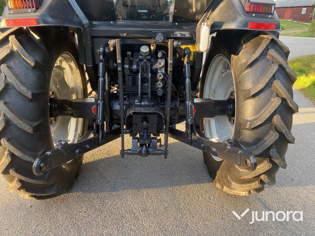 Valtra valmet A95 2003 fullt skogsutrustad - Traktor: foto 5 Valtra valmet A95 2003 fullt skogsutrustad - Traktor: foto 5