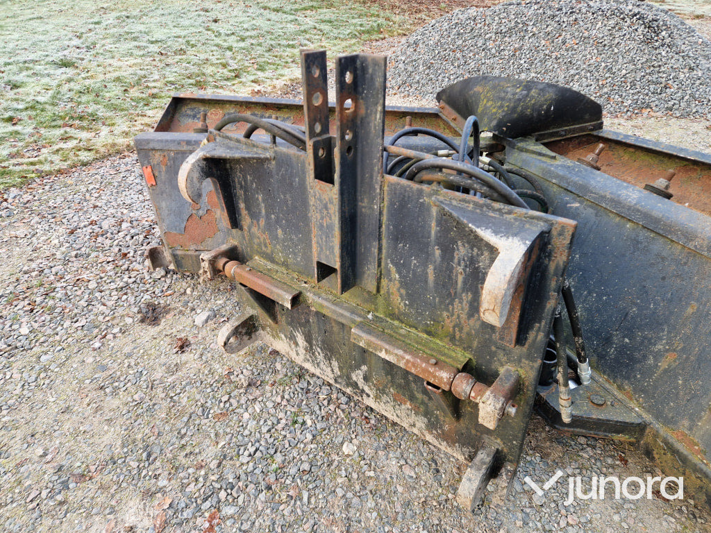 Vikplog - Plug: foto 4 Vikplog - Plug: foto 4