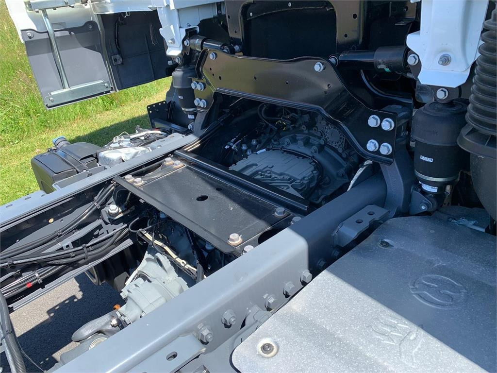 DAF XF 430 FAW 8x4*4 Tridem - Kamion kabinë-shasi: foto 5 DAF XF 430 FAW 8x4*4 Tridem - Kamion kabinë-shasi: foto 5