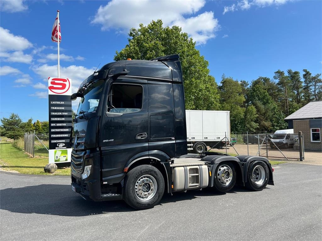 Gjysmë-kamion Mercedes-Benz Actros 2545 LS: foto 1