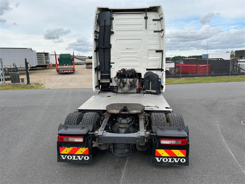 Volvo FH500 4x2 x-low mega - Gjysmë-kamion: foto 4 Volvo FH500 4x2 x-low mega - Gjysmë-kamion: foto 4