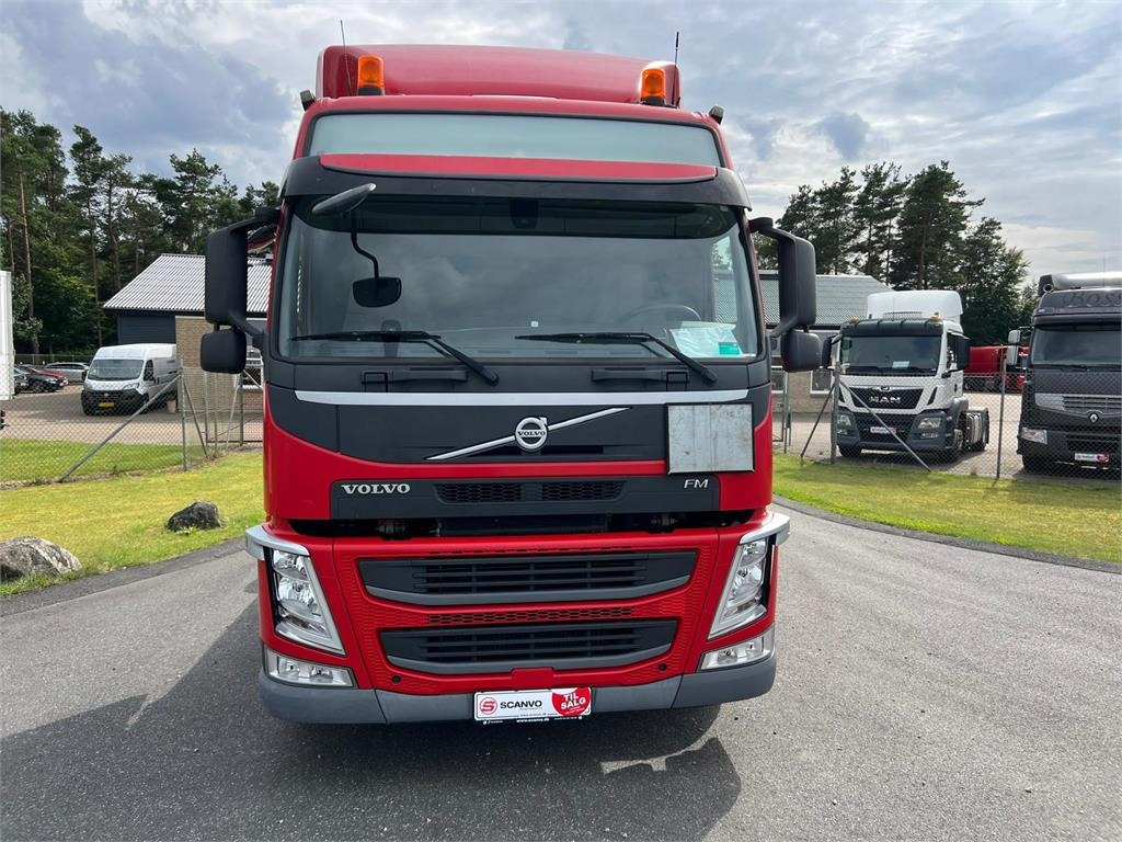 Volvo FM370 - Gjysmë-kamion: foto 3 Volvo FM370 - Gjysmë-kamion: foto 3