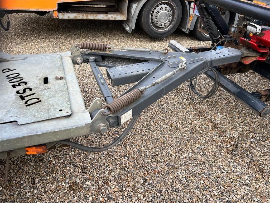 Hangler DTS-H 300P - 30-24 ton totalvægt - Rimorkio me plan ngarkimi të ulët: foto 4 Hangler DTS-H 300P - 30-24 ton totalvægt - Rimorkio me plan ngarkimi të ulët: foto 4