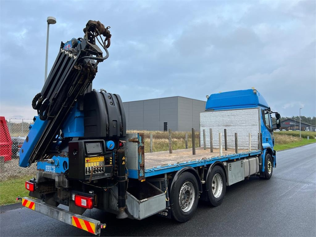 Iveco AT 260S 42Y-FS D - Kamion me vinç: foto 2 Iveco AT 260S 42Y-FS D - Kamion me vinç: foto 2