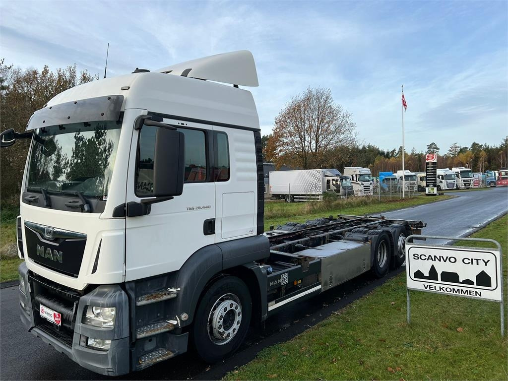 MAN TGS 26-440 6x2-4 LL - Transportjer kontejnerësh/ Kamion me karroceri të çmontueshme: foto 2 MAN TGS 26-440 6x2-4 LL - Transportjer kontejnerësh/ Kamion me karroceri të çmontueshme: foto 2