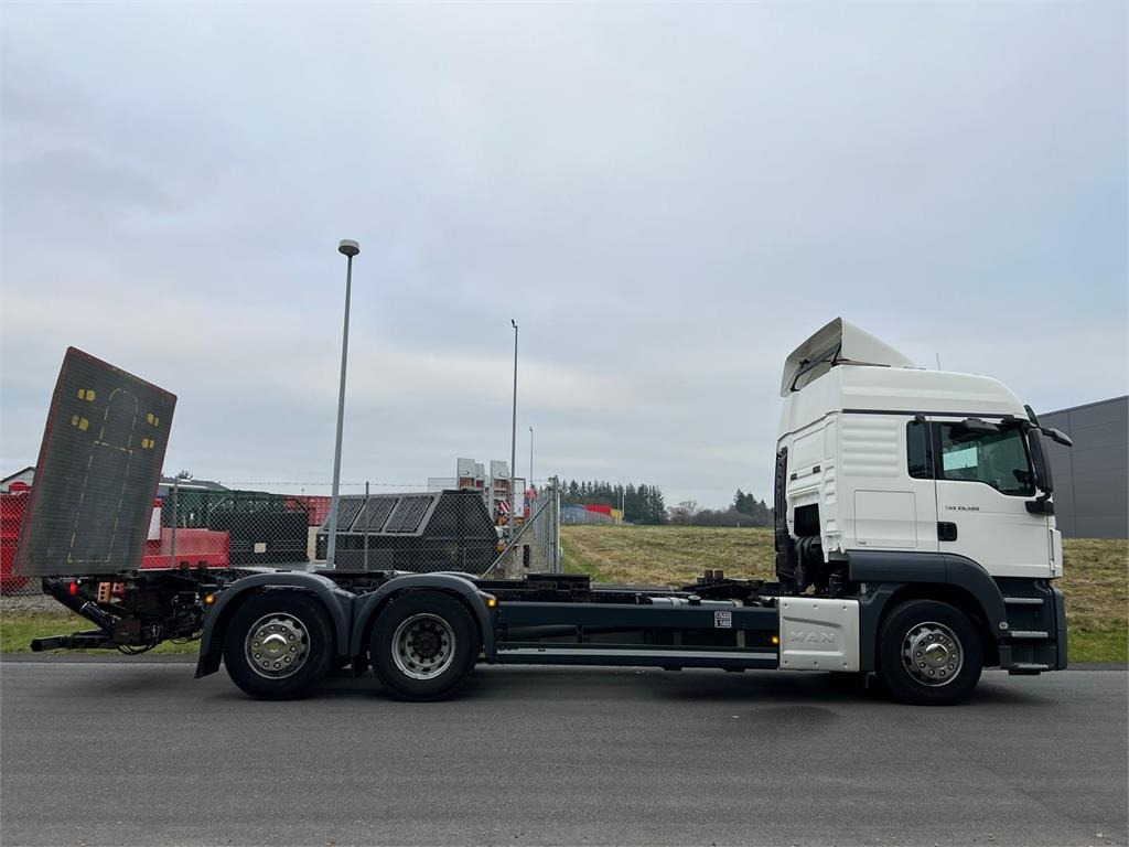 MAN TGS 26-500 6x2-4 LL - Transportjer kontejnerësh/ Kamion me karroceri të çmontueshme: foto 4 MAN TGS 26-500 6x2-4 LL - Transportjer kontejnerësh/ Kamion me karroceri të çmontueshme: foto 4