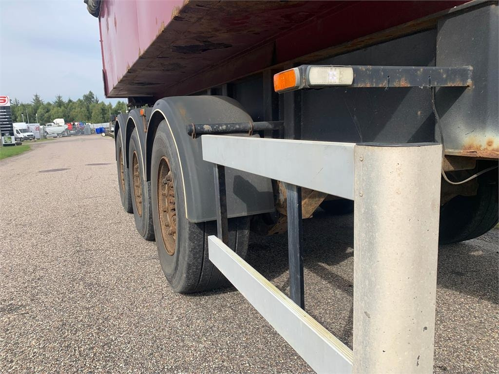 MJS 5,5 mtr isoleret tipkasse - aut bagsmæk - Rimorkio vetëshkarkuese: foto 5 MJS 5,5 mtr isoleret tipkasse - aut bagsmæk - Rimorkio vetëshkarkuese: foto 5