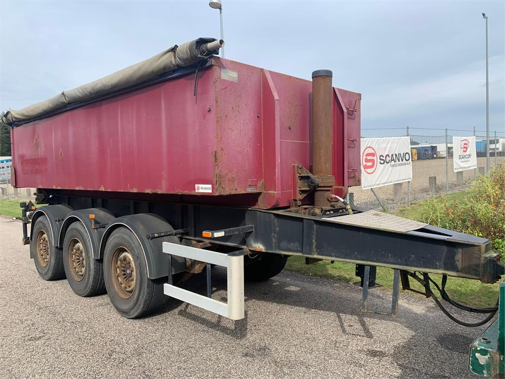 MJS 5,5 mtr isoleret tipkasse - aut bagsmæk - Rimorkio vetëshkarkuese: foto 3 MJS 5,5 mtr isoleret tipkasse - aut bagsmæk - Rimorkio vetëshkarkuese: foto 3