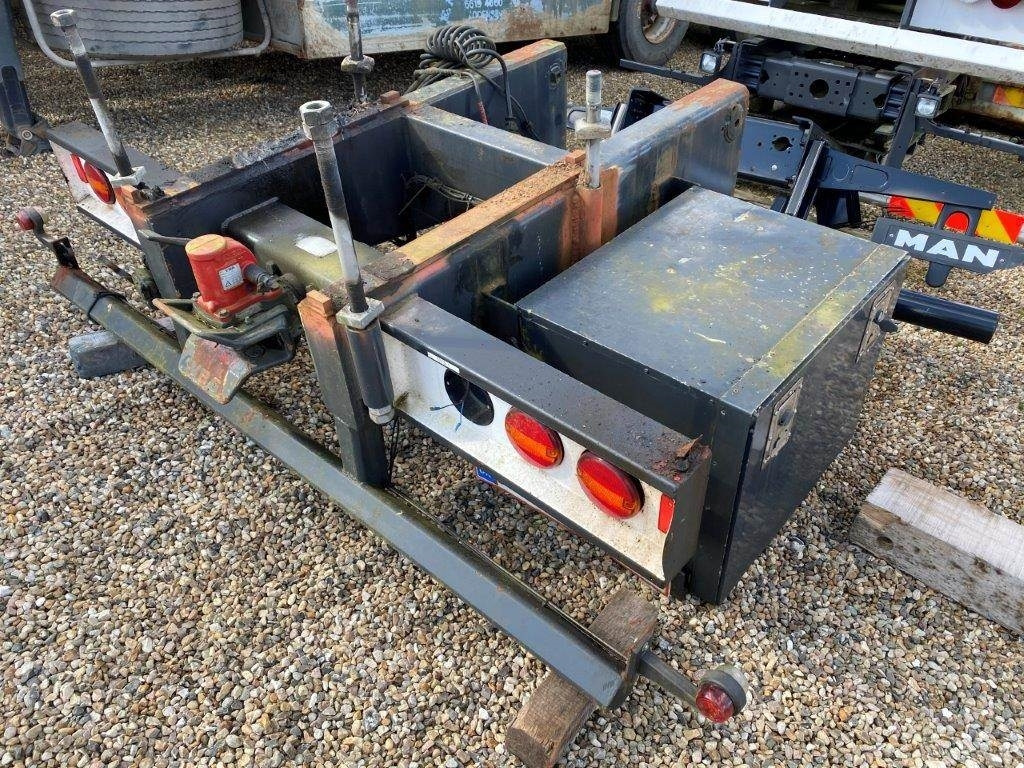 HMF Kronkonsol med VGB 750 Træk - Makineritë e tjera: foto 1 HMF Kronkonsol med VGB 750 Træk - Makineritë e tjera: foto 1