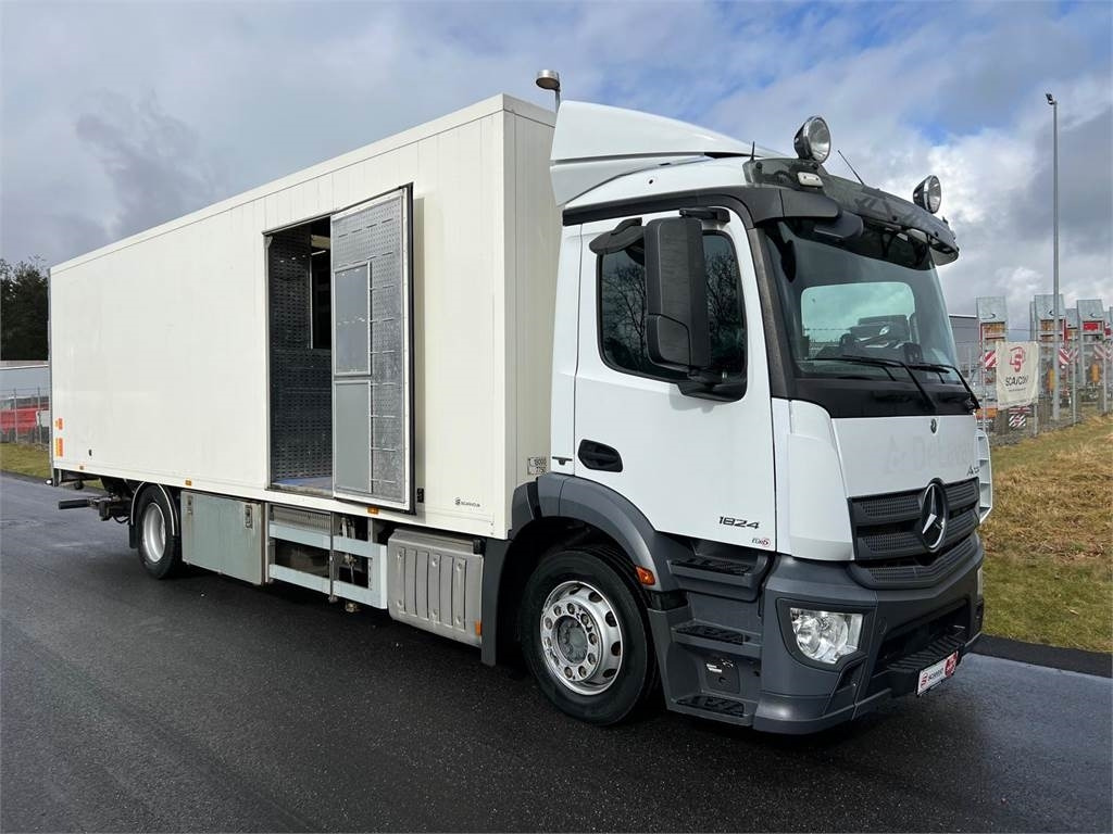 Mercedes-Benz Antos 1824 LnR - Kamion vagonetë: foto 4 Mercedes-Benz Antos 1824 LnR - Kamion vagonetë: foto 4