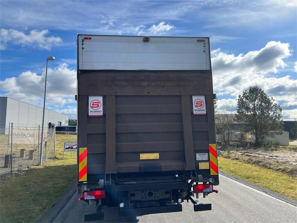 Scania P280 LB 6x2*4 MLB - 24 pallets - Kamion me tendë: foto 3 Scania P280 LB 6x2*4 MLB - 24 pallets - Kamion me tendë: foto 3