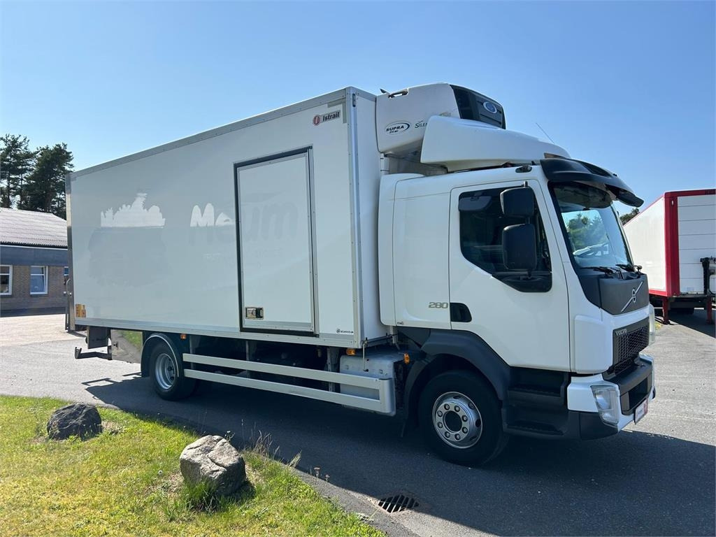 Volvo FL 280 (12 ton) Dobbelt compartment - Kamion frigorifer: foto 5 Volvo FL 280 (12 ton) Dobbelt compartment - Kamion frigorifer: foto 5