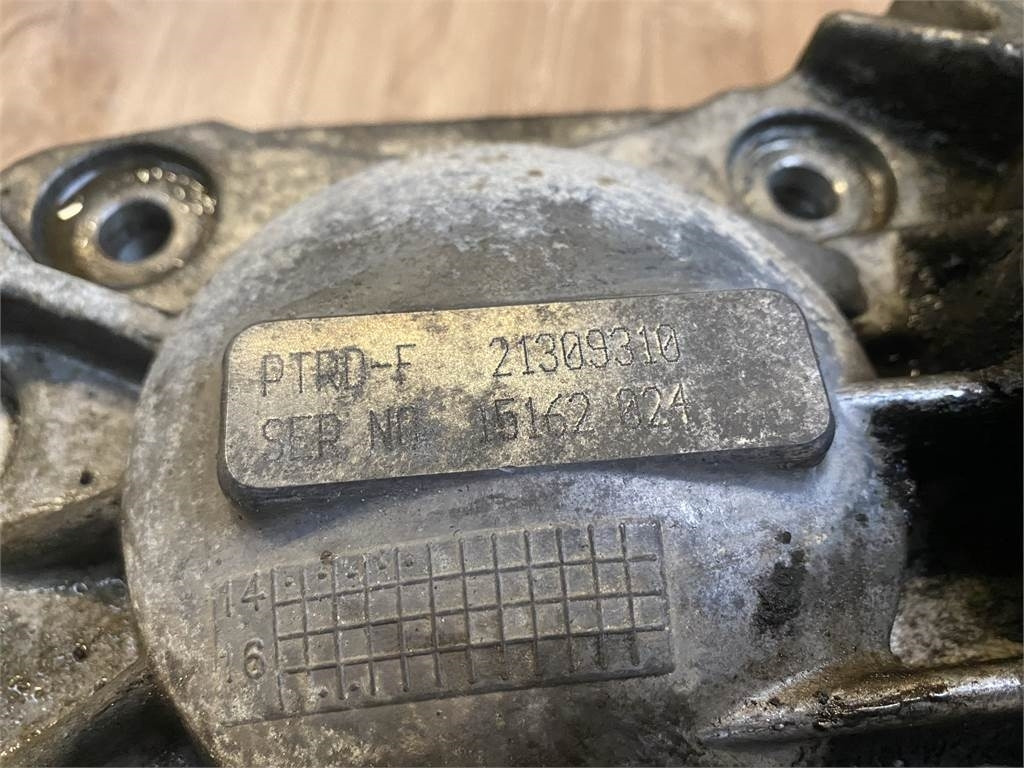 Volvo dobbelt kraftudtag  - Sistemi hidraulik për Kamioni: foto 4 Volvo dobbelt kraftudtag  - Sistemi hidraulik për Kamioni: foto 4