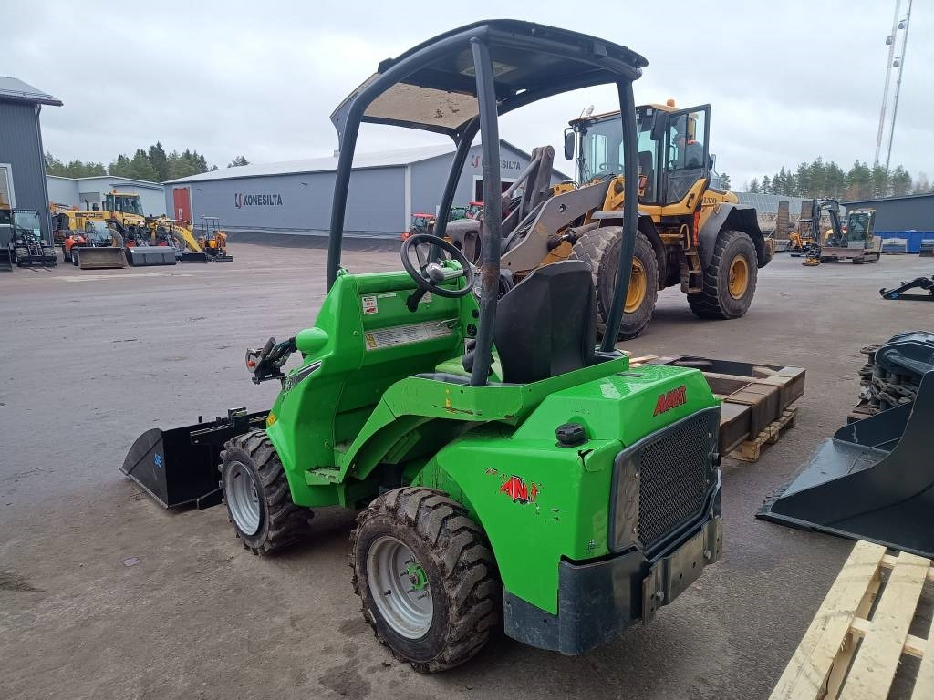 Avant 423 KAUHA+PIIKIT - Ngarkues i artikuluar: foto 2 Avant 423 KAUHA+PIIKIT - Ngarkues i artikuluar: foto 2