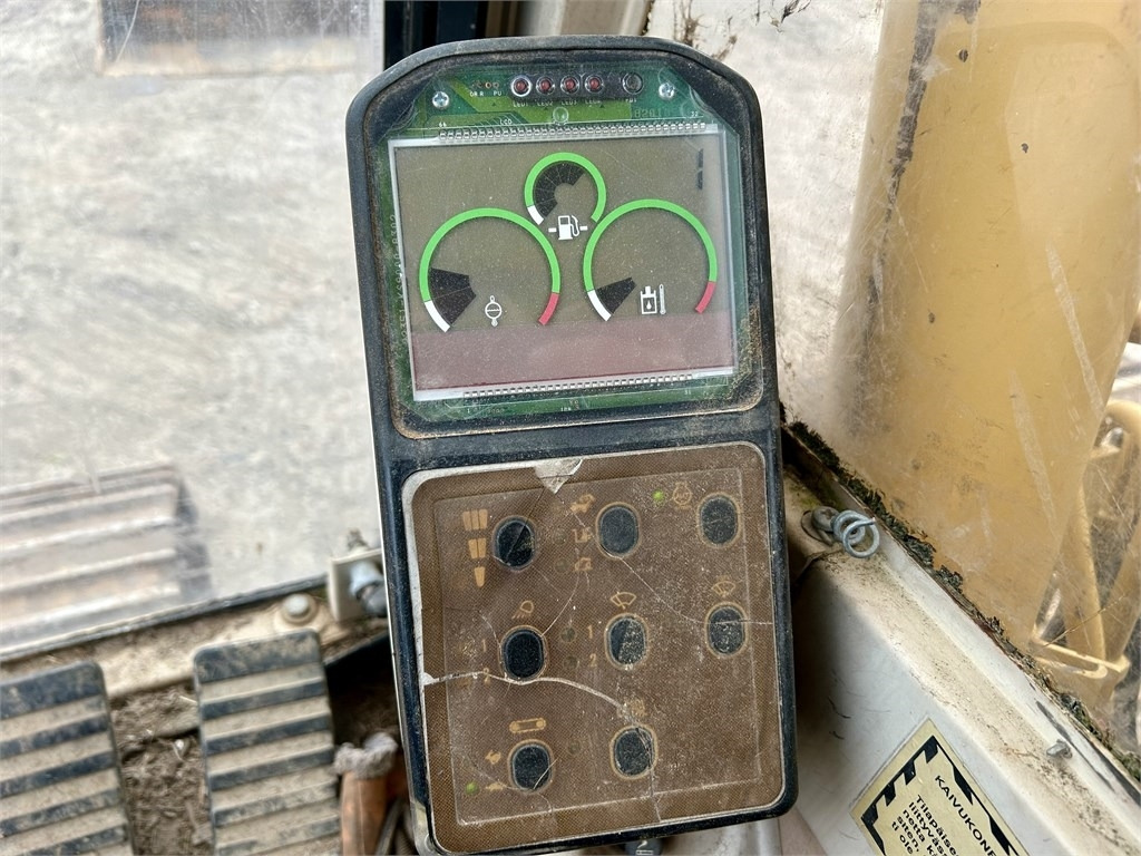 Ekskavator me zinxhirë CAT 317: foto 13