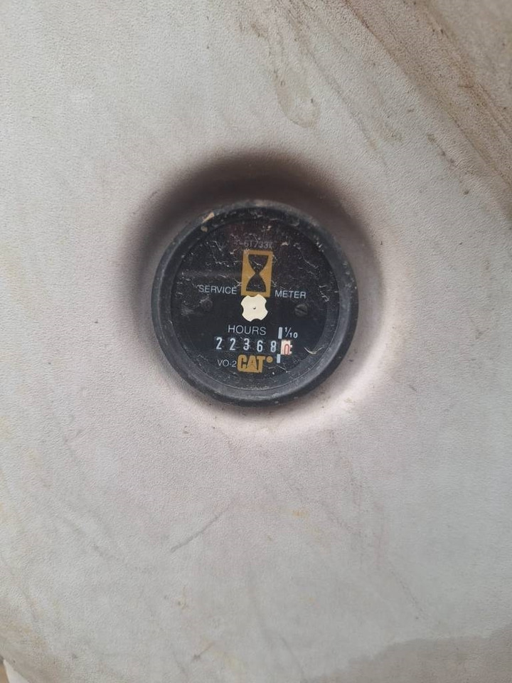 Ekskavator me zinxhirë CAT 317: foto 14