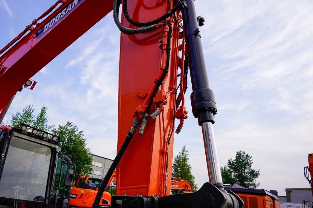 Ekskavator me zinxhirë Doosan DX140LC-5 ENGCON: foto 20