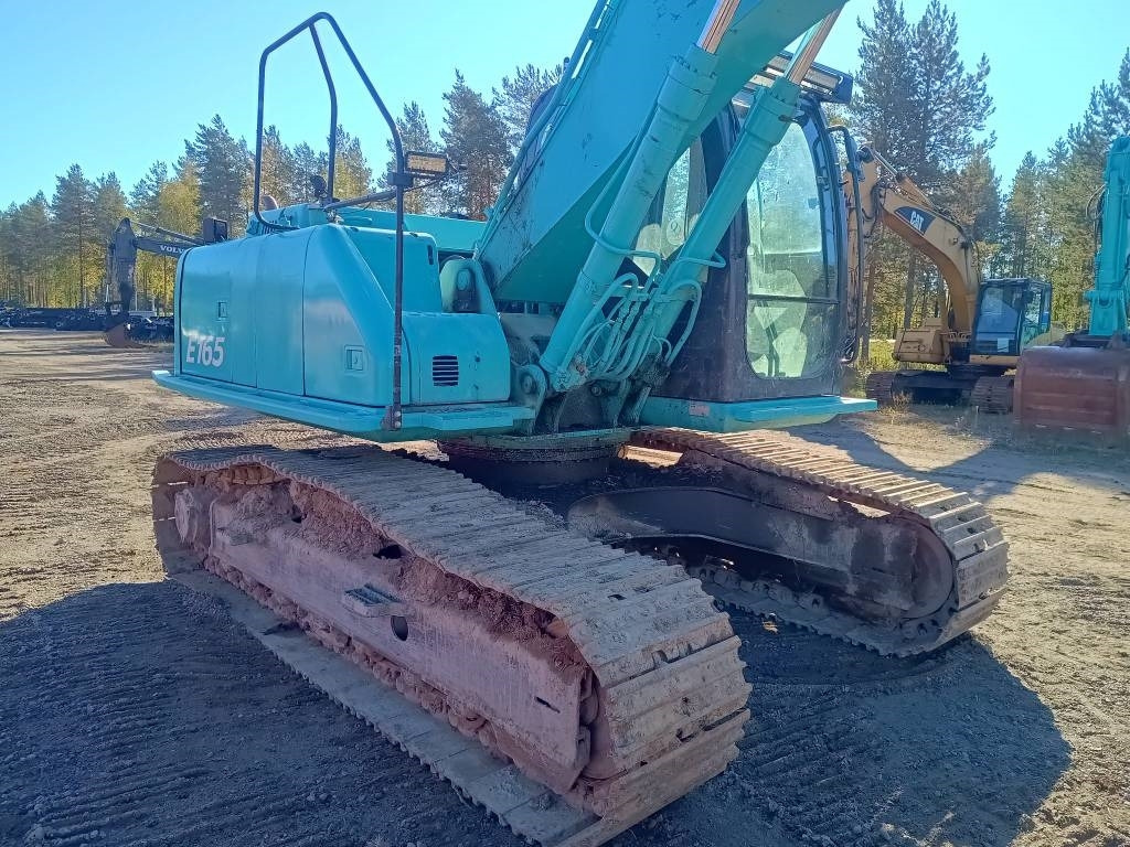 Fiat-Kobelco E165LC KALLISTAJALLA - Ekskavator me zinxhirë: foto 5 Fiat-Kobelco E165LC KALLISTAJALLA - Ekskavator me zinxhirë: foto 5