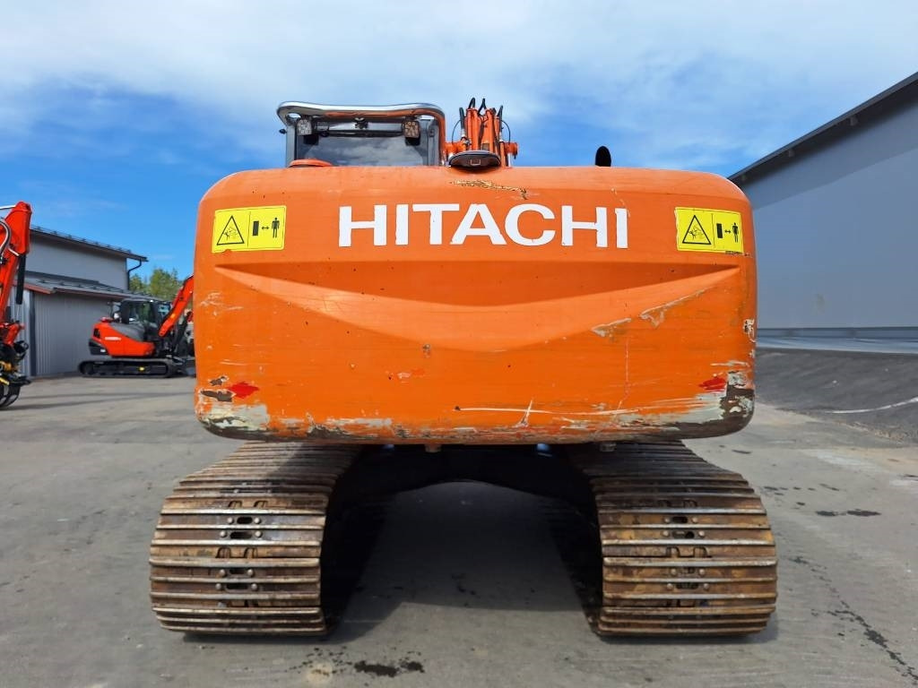 Hitachi MYYTY! SOLD! ZX160LC-3 - Ekskavator me zinxhirë: foto 3 Hitachi MYYTY! SOLD! ZX160LC-3 - Ekskavator me zinxhirë: foto 3