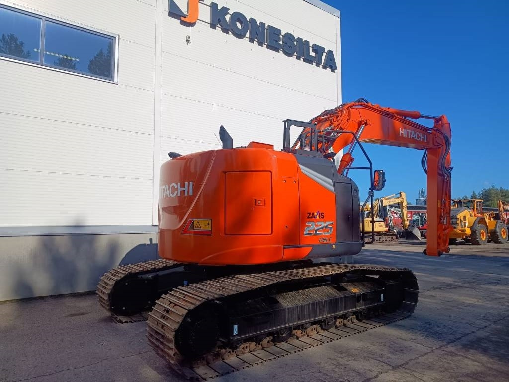 Hitachi MYYTY! SOLD! ZX225USLC-7 -STAGE V- - Ekskavator me zinxhirë: foto 5 Hitachi MYYTY! SOLD! ZX225USLC-7 -STAGE V- - Ekskavator me zinxhirë: foto 5