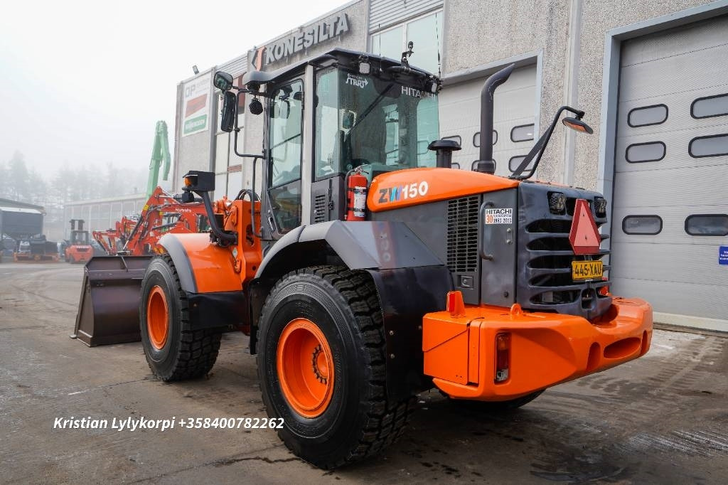 Hitachi ZW150 LONGBOOM - Fadrom me goma: foto 2 Hitachi ZW150 LONGBOOM - Fadrom me goma: foto 2